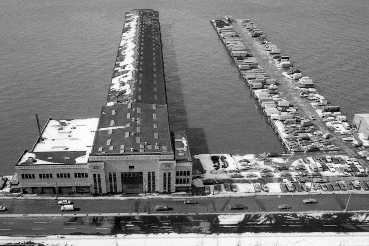 Piers 25 and 26 in 1982. Photo: Carl Glassman/The Tribeca Trib
